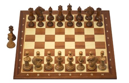 chess board pieces