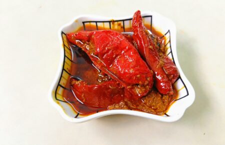 red chilli peppers